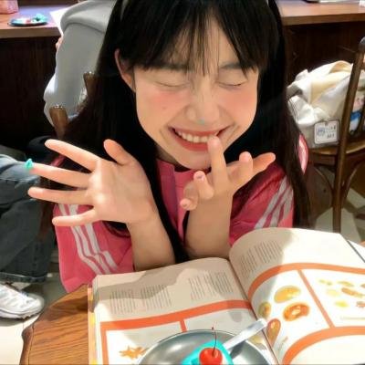 府上娶了个锦鲤新娘